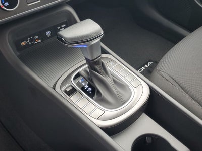 2026 Hyundai KONA SE