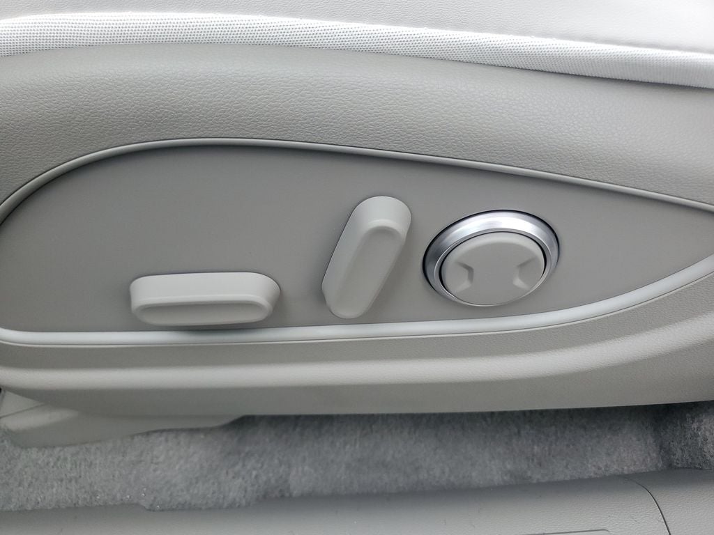 2026 Hyundai PALISADE HYBRID SEL 8 Passenger