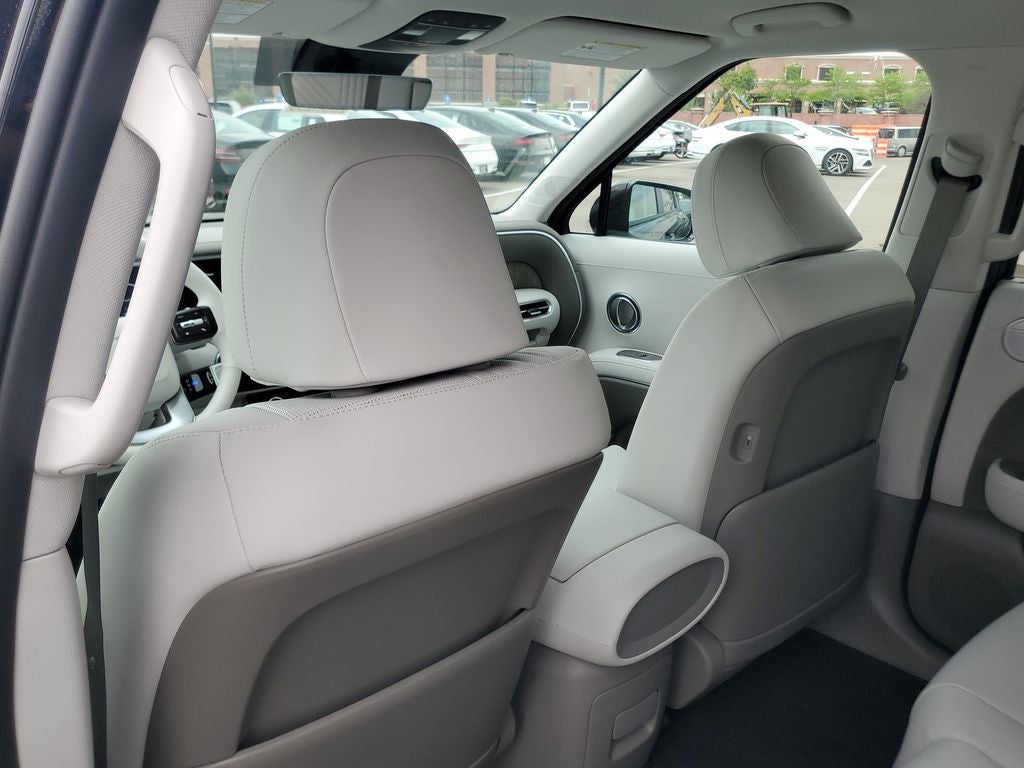 2026 Hyundai PALISADE HYBRID SEL 8 Passenger