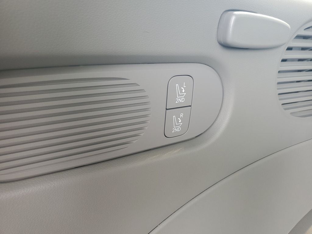 2026 Hyundai PALISADE HYBRID SEL 7 Passenger