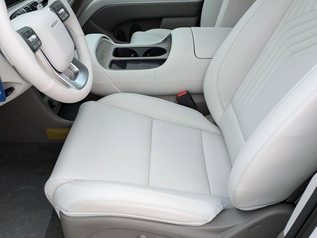 2026 Hyundai PALISADE HYBRID SEL 7 Passenger