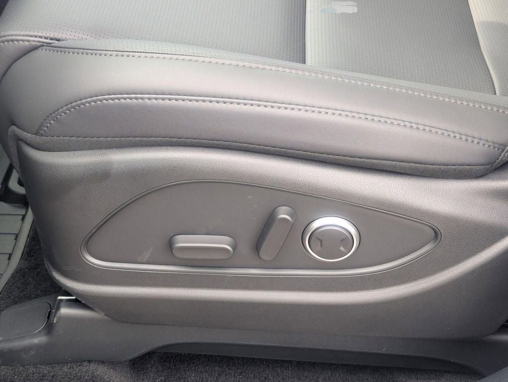 2026 Hyundai PALISADE HYBRID SEL 8 Passenger