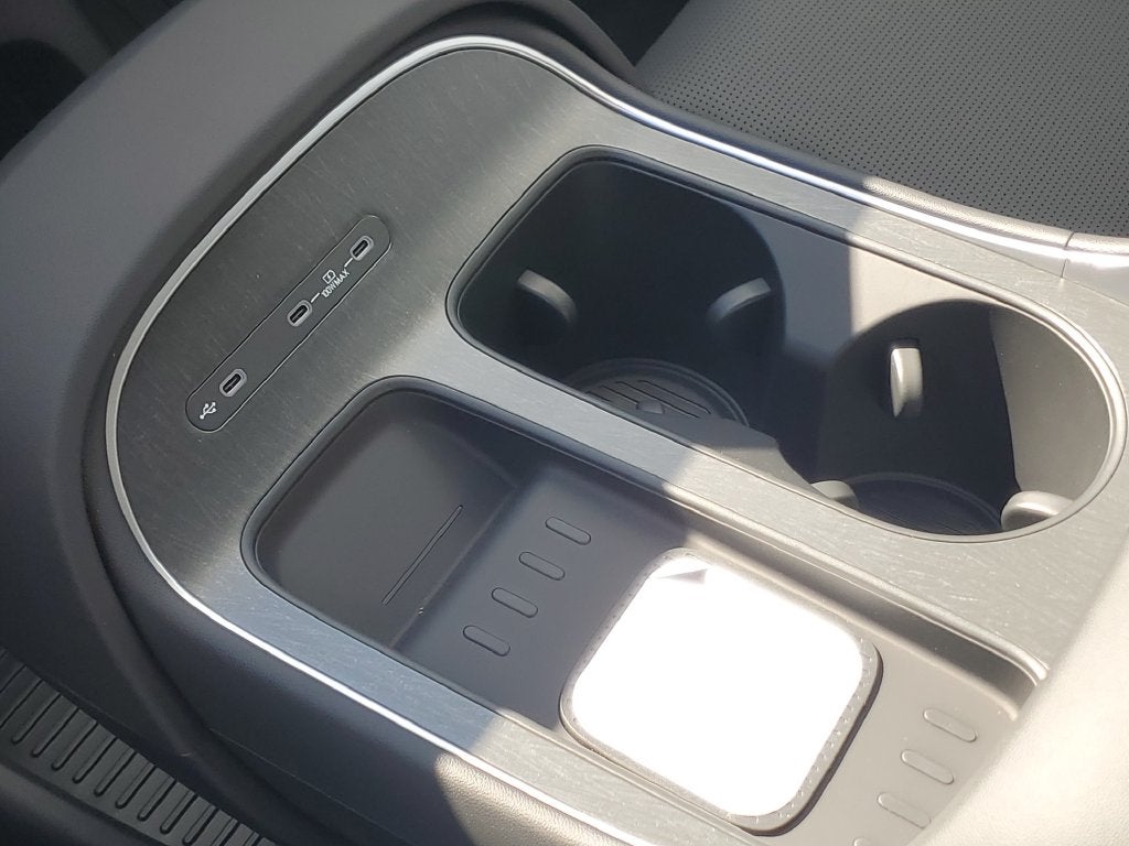 2027 Hyundai PALISADE HYBRID SEL 7 Passenger