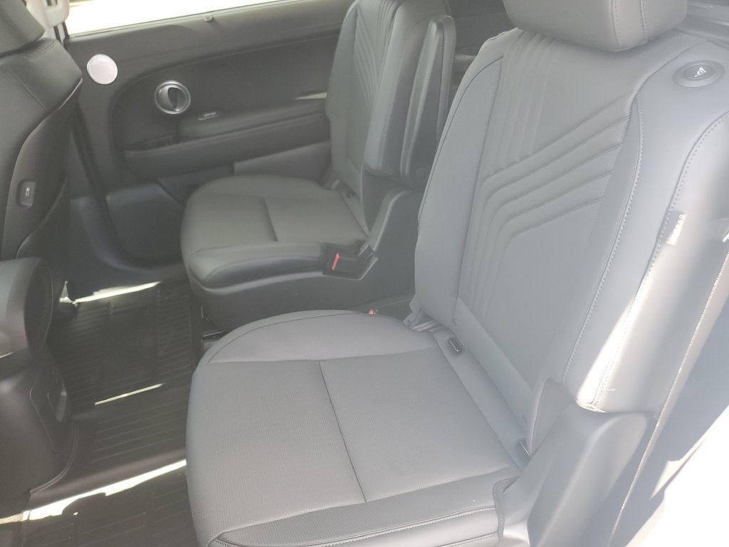 2027 Hyundai PALISADE HYBRID SEL 7 Passenger