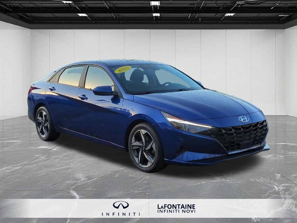 2023 Hyundai ELANTRA SEL