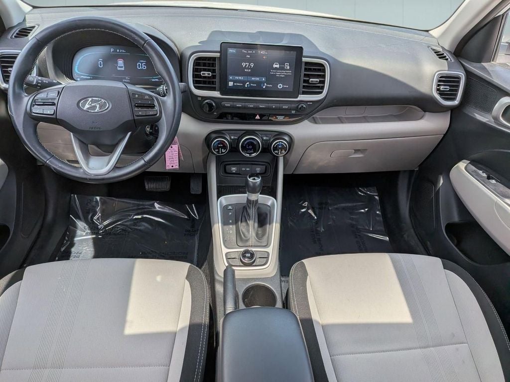 2023 Hyundai VENUE SEL