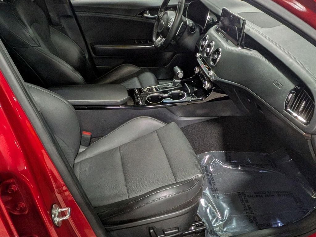2023 Kia Stinger GT-Line