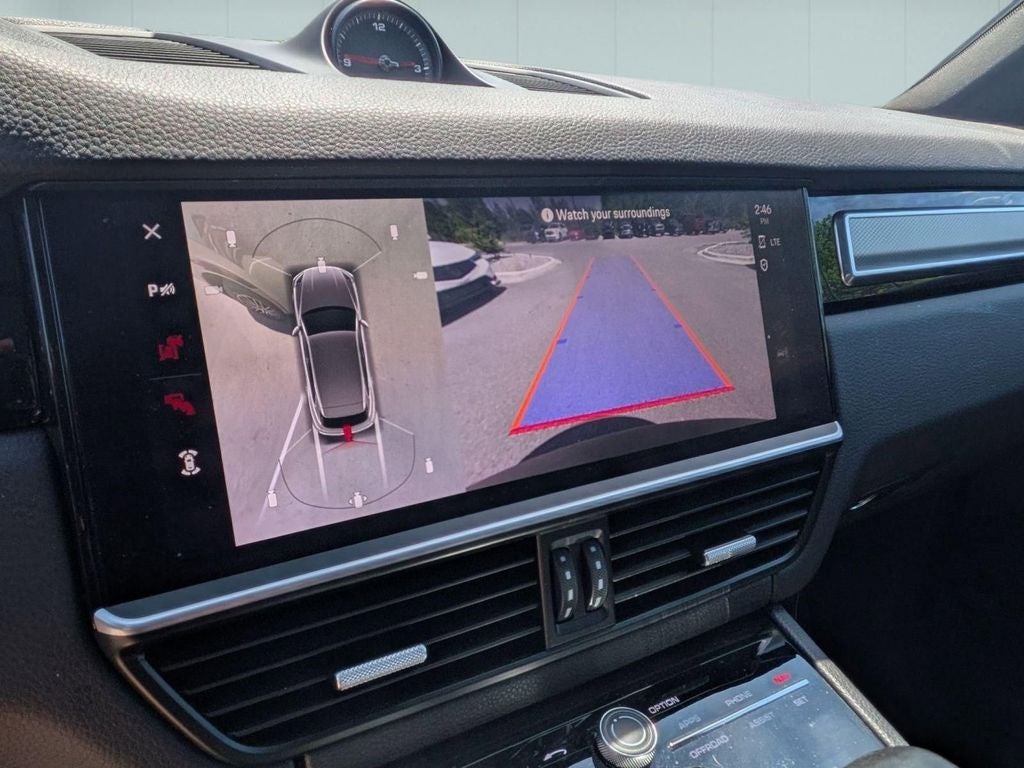 2022 Porsche Cayenne Platinum Edition